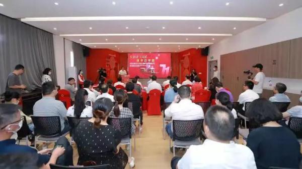 叩问初心、致敬历史!“红船颂 南湖情”镜寻百年路全国摄影展在南湖畔开幕! 叩问初心、致敬历史!“红船颂 南湖情”镜寻百年路全国摄影展在南湖畔开幕!