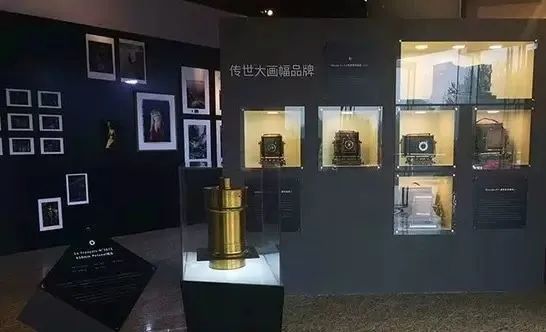 我与摄影周的故事 | “摄影收藏展”策展人 蔡元 我与摄影周的故事 | “摄影收藏展”策展人 蔡元